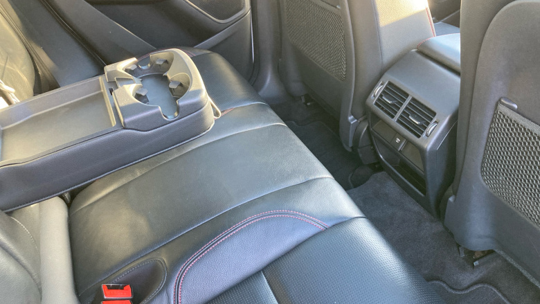 Jaguar E-Pace 2.0d [180] Chequered Flag Edition 5dr Auto Diesel Estate